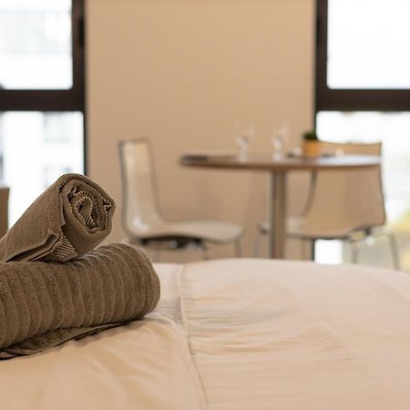 Апартаменты Modern Chic Immaculate Studio Near City Center Belval Есч-Сур-Алзетте Экстерьер фото